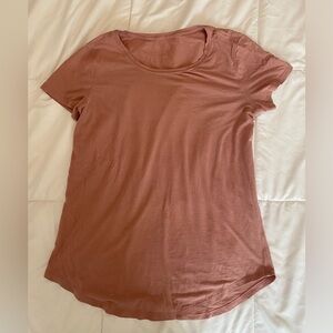 Lululemon Mauve Short Sleeve Top